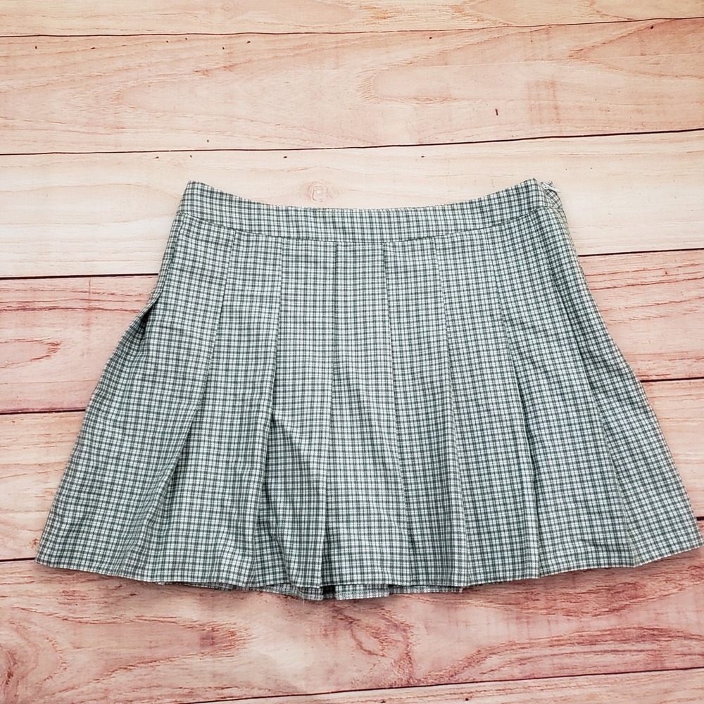 New Look Mini Skirt 14 Plaid Pleated Green White School Girl Style A Line Ladies